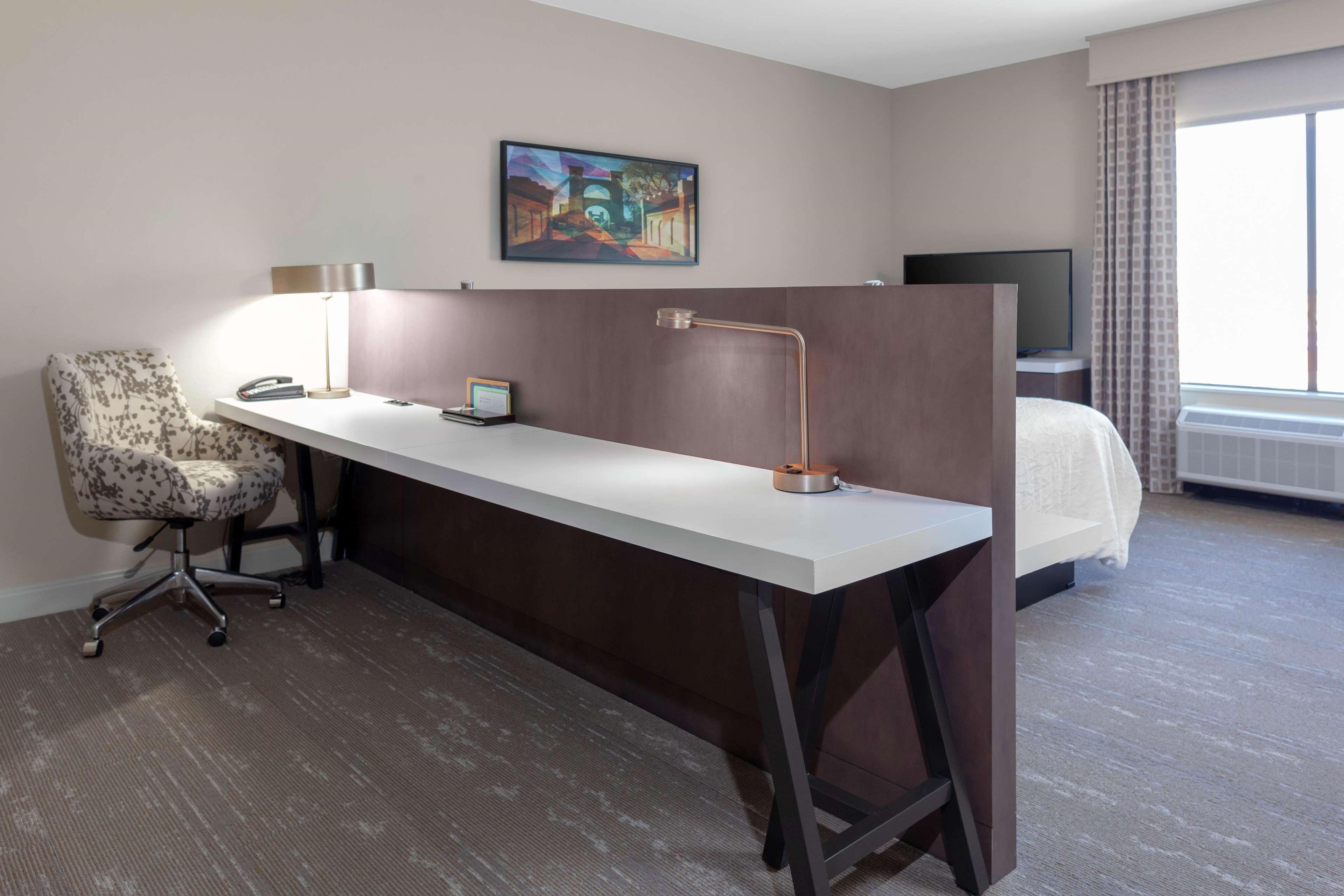 Hilton Garden Inn Waco Εξωτερικό φωτογραφία